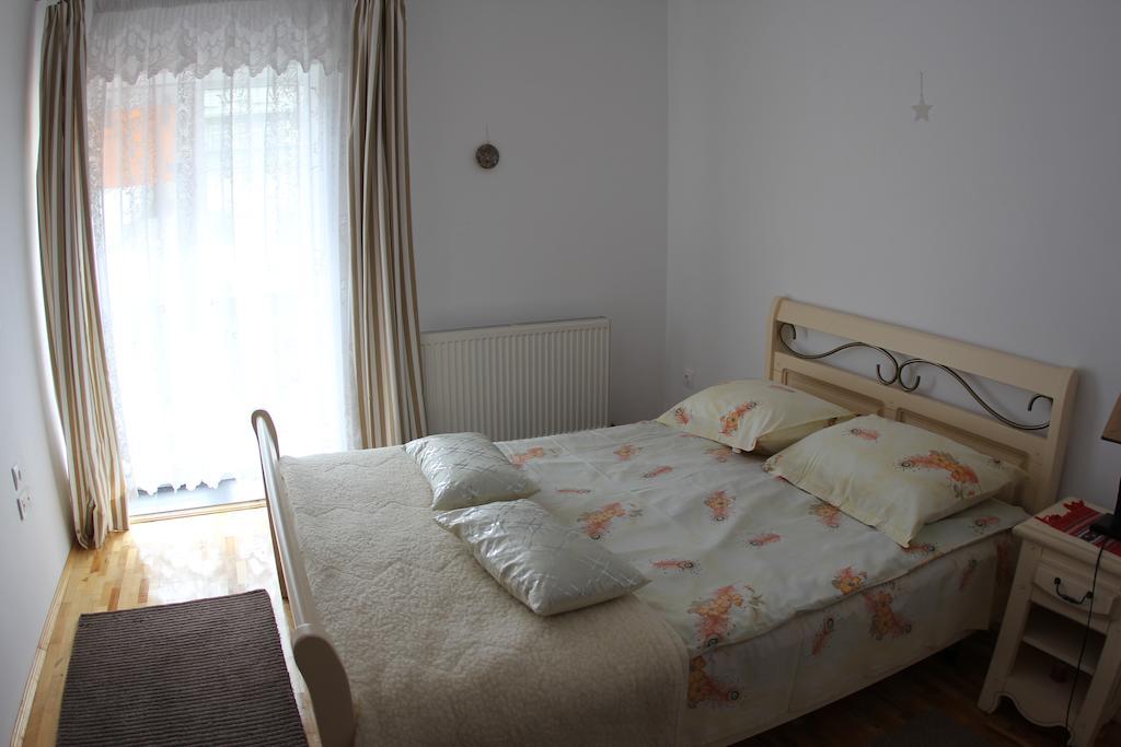 Happy Holiday Apartments Predeal Exteriör bild